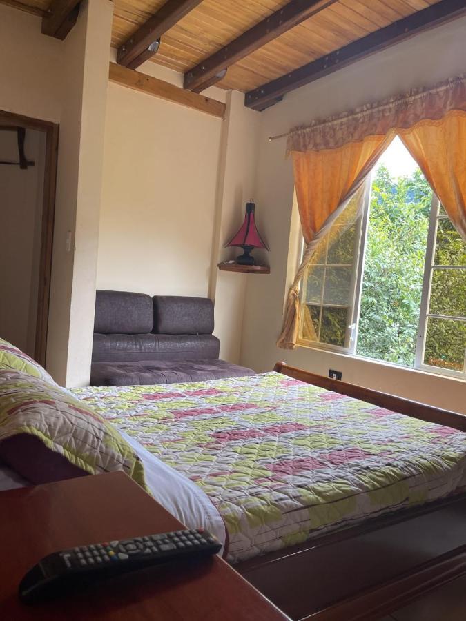 Hotel Casa Cultural Mindo Extérieur photo