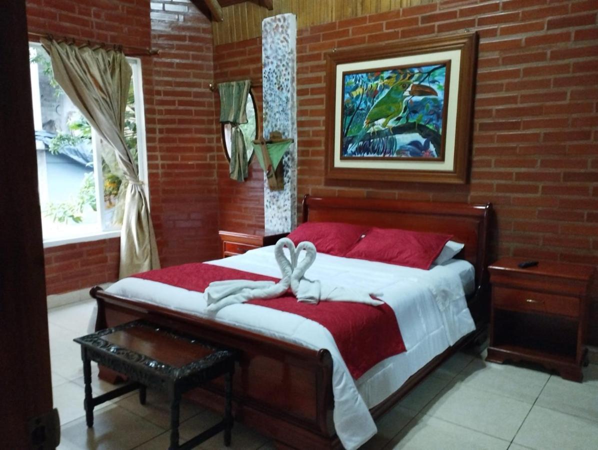Hotel Casa Cultural Mindo Extérieur photo